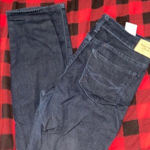 A&f dark skinny jeans